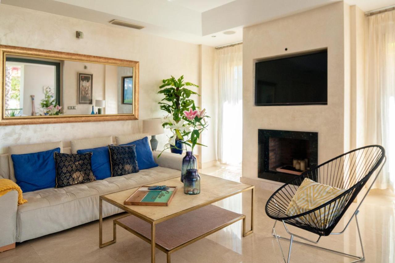 Polo Royale Waterfront Luxury Apt - 3 Terraces And Pool Sotogrande Extérieur photo