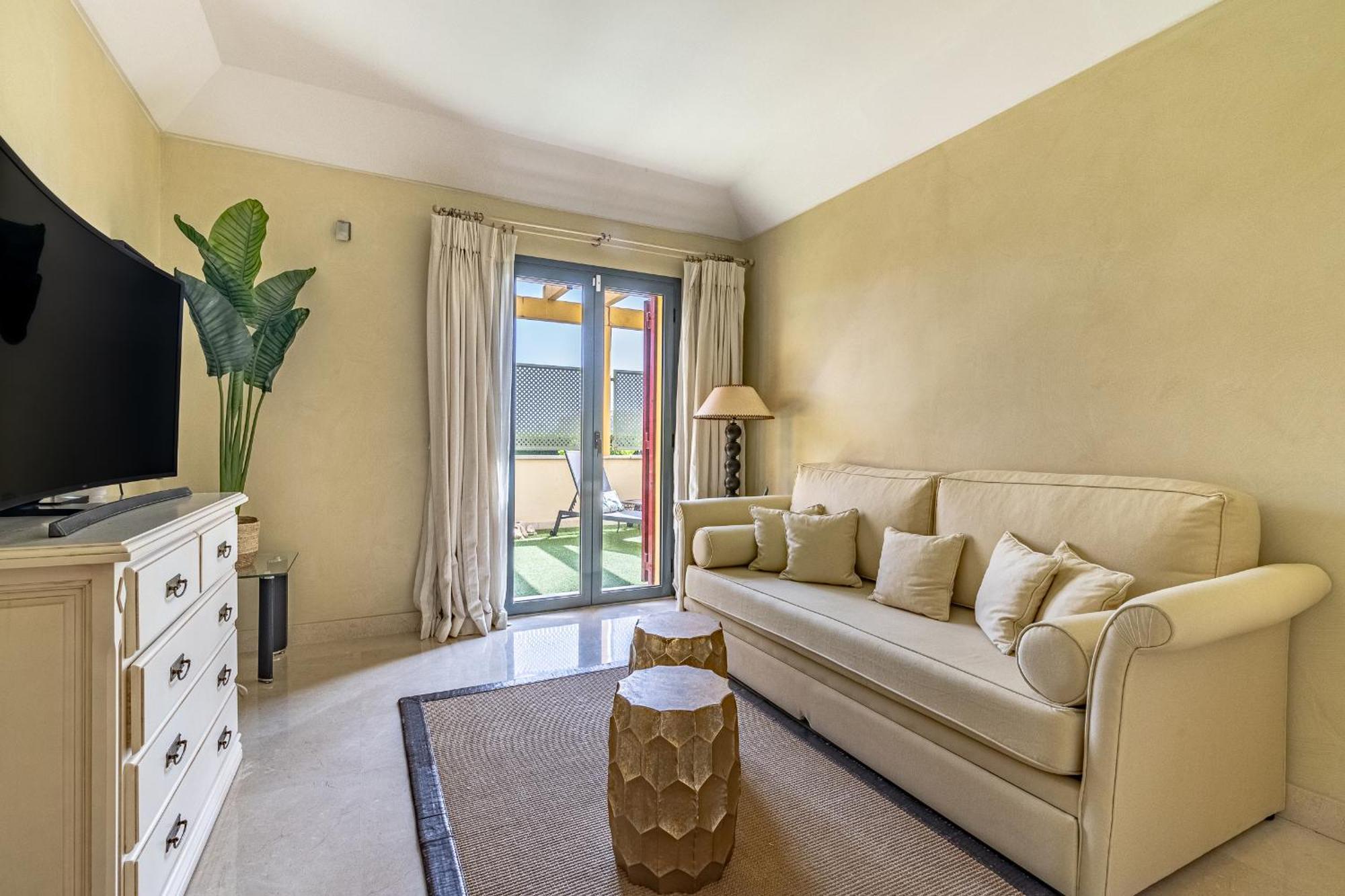 Polo Royale Waterfront Luxury Apt - 3 Terraces And Pool Sotogrande Extérieur photo
